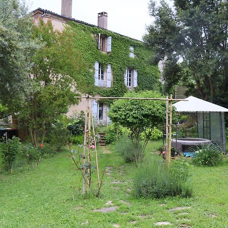 Au Jardin Bed & Breakfast มอยส์ซัก ภายนอก รูปภาพ