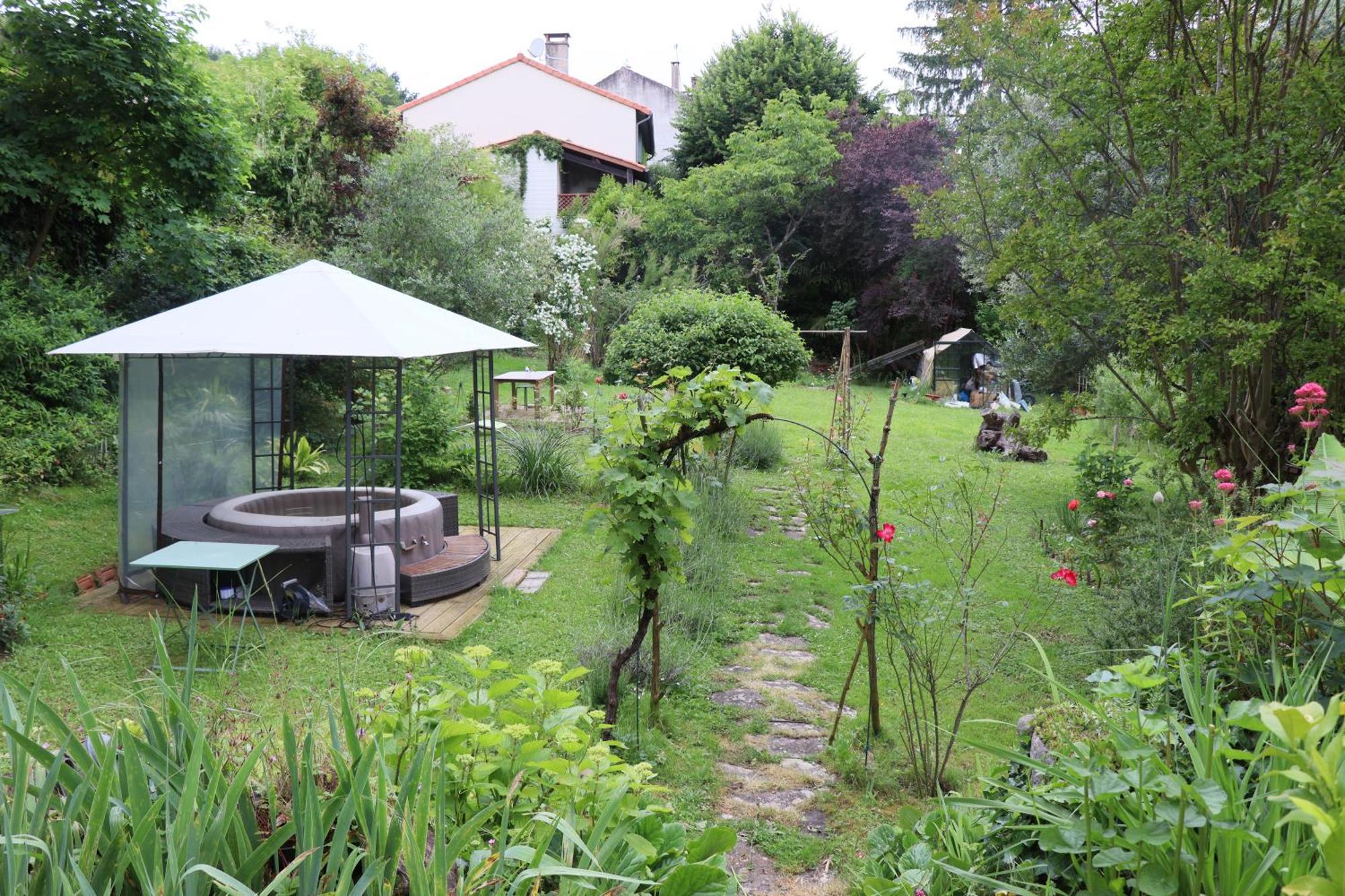 Au Jardin Bed & Breakfast มอยส์ซัก ภายนอก รูปภาพ