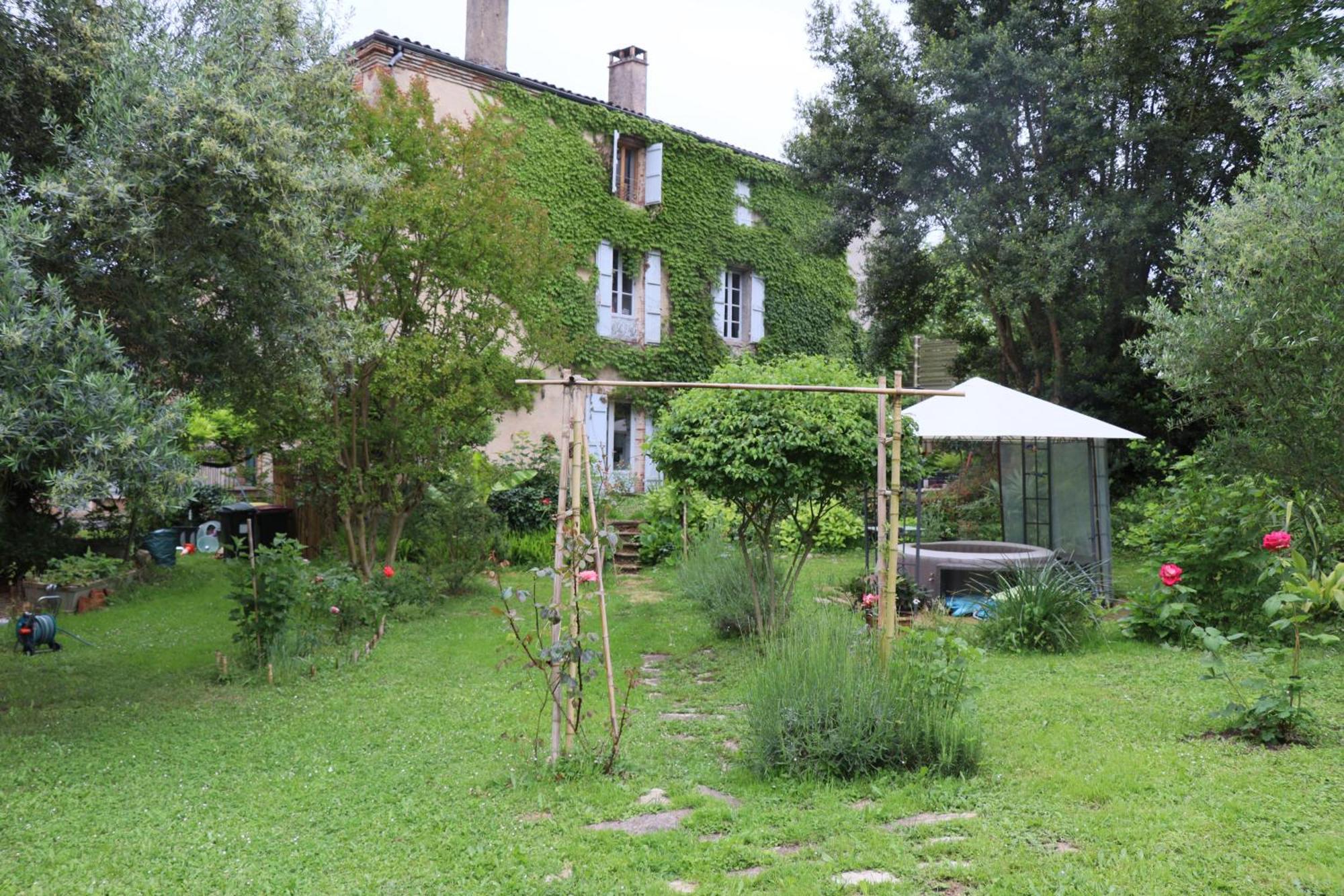 Au Jardin Bed & Breakfast มอยส์ซัก ภายนอก รูปภาพ